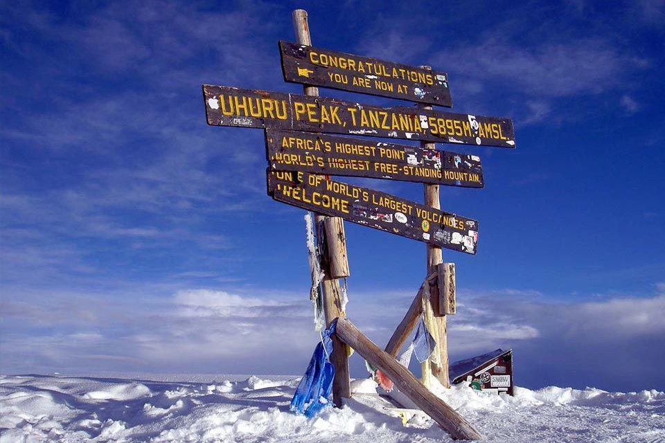 10 Razones para Subir al Kilimanjaro | Horizonte Paralelo